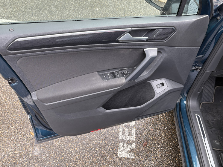 Volkswagen Tiguan 1.5 TSI 150 ch Life Business DSG7 / Première main / Suivi VW / ACC / Coffre elec