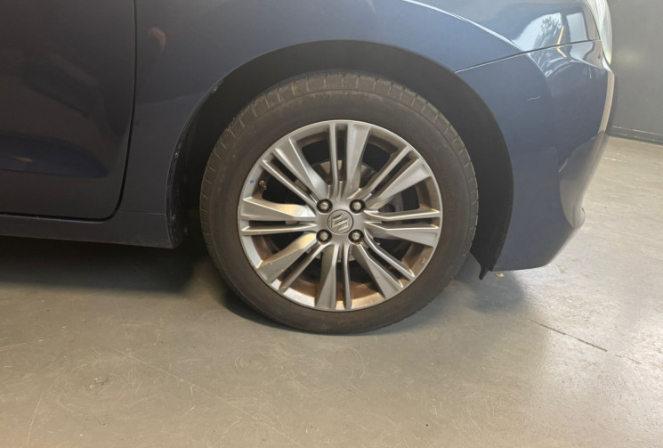 Suzuki BALENO  1.2 Hybride * CARPLAY / CAMERA / SIEGES CHAUFFANTS