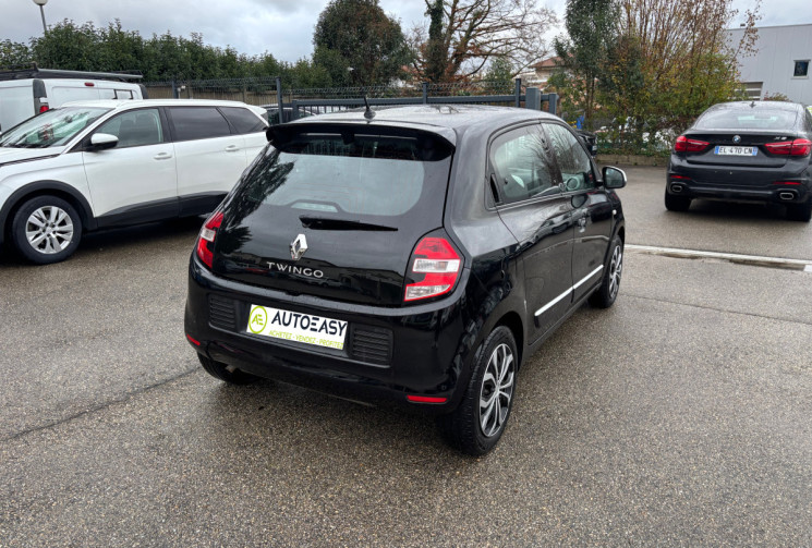 Renault Twingo 1.0 SCE / 70 CH / INTENS