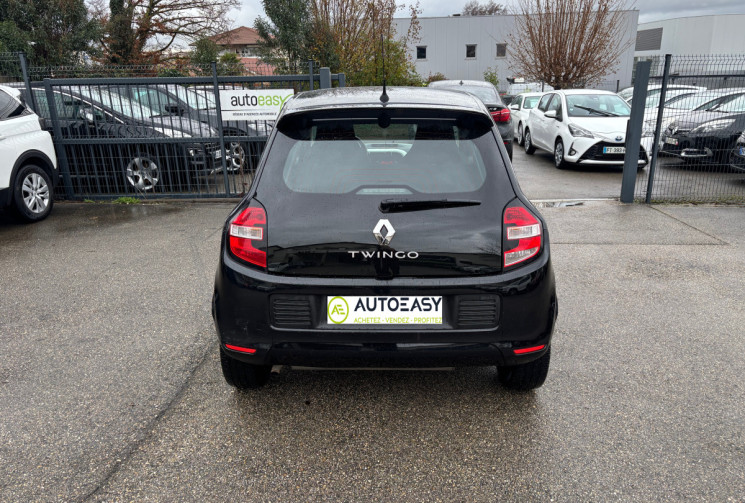 Renault Twingo 1.0 SCE / 70 CH / INTENS