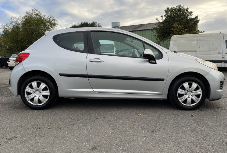 Peugeot 207  1.4 75ch Trendy
