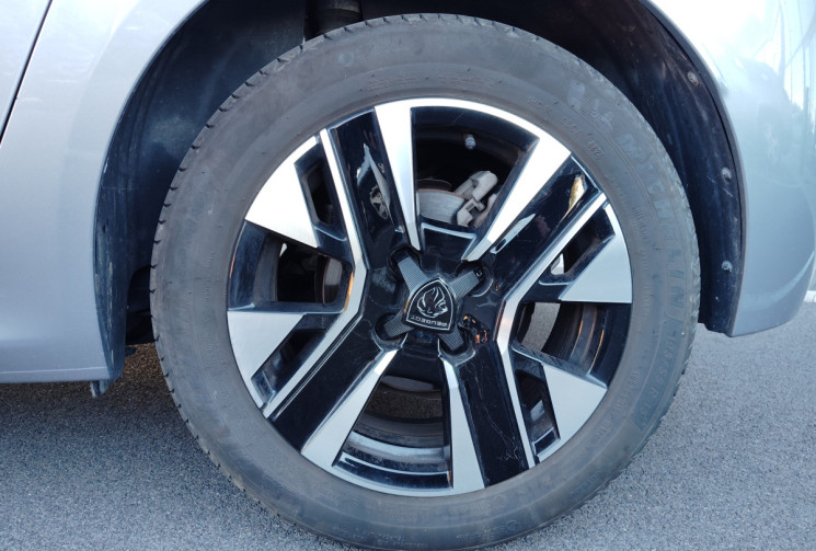 Peugeot 208 1.2 Hybrid 100ch Allure e-DCS6