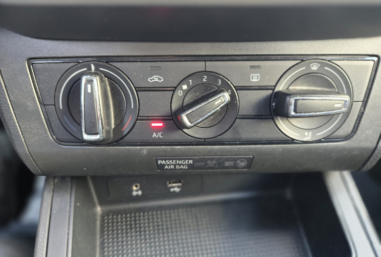 SEAT Ibiza 1.0 I 75ch Start/Stop Style * CARPLAY - TBE CARROSSERIE * ENTRETIEN OK * 