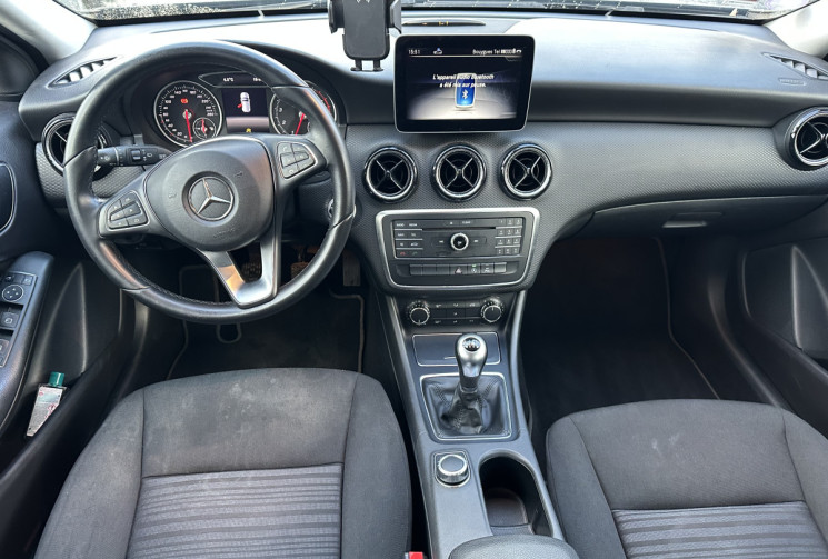Mercedes Classe A 180 1.6  BlueEFFICIENCY 122  INTUITION