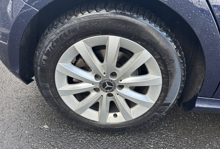 Mercedes Classe A 180 1.6  BlueEFFICIENCY 122  INTUITION