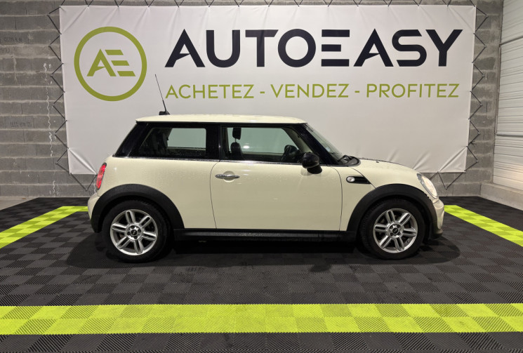 Mini Mini One 75 ch / R56 LCI One 1.6 i : GPS / white pepper 