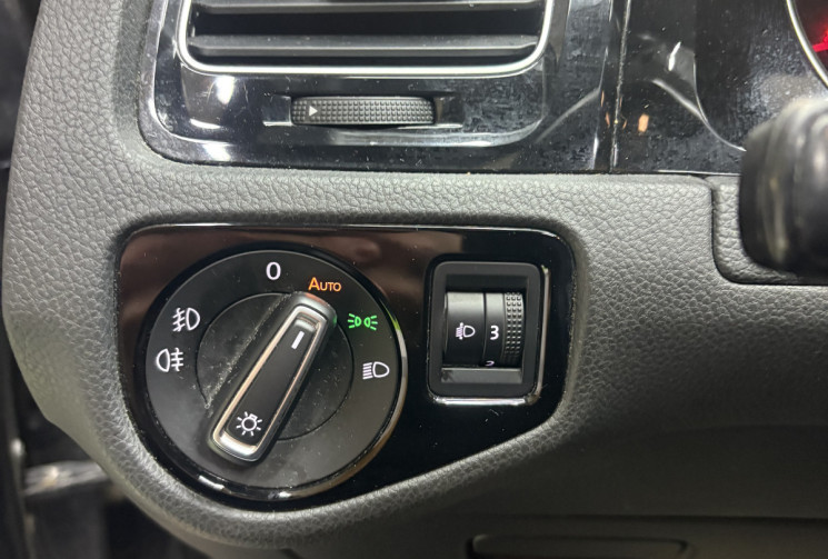 Volkswagen Golf VII 1.4 Tsi 125 Confortline / caméra / garantie 6 mois 