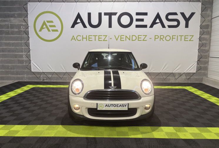 Mini Mini One 75 ch / R56 LCI One 1.6 i : GPS / white pepper 