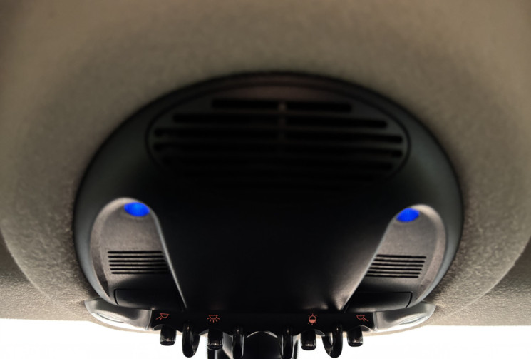 Mini Mini One 75 ch / R56 LCI One 1.6 i : GPS / white pepper 