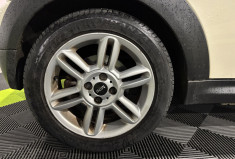 Mini Mini One 75 ch / R56 LCI One 1.6 i : GPS / white pepper 