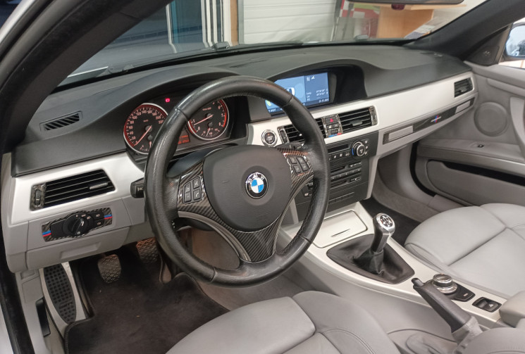 BMW Série 3 Cabriolet (E93) Cabriolet 335i 3.0 i 24V 306cv