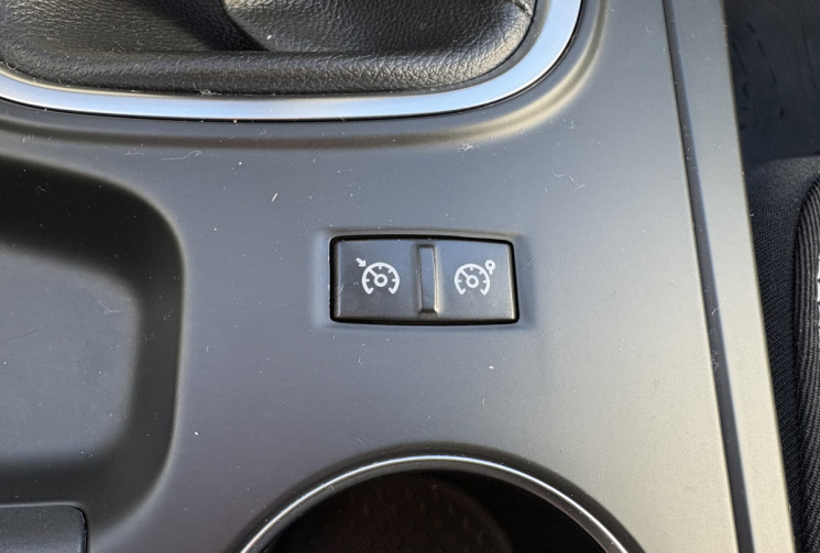 Renault Megane IV Energy BUSINESS 1.5 DCI 110cv * CARPLAY * Radar * Distribution Neuve