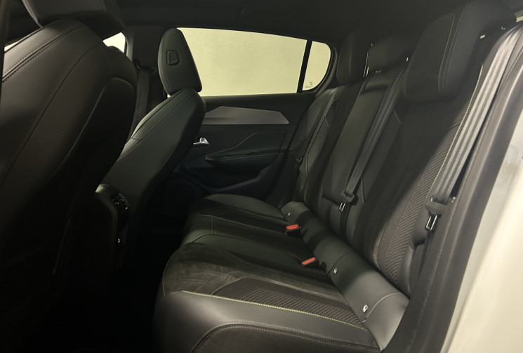 Peugeot 308 III 1.2 PureTech 130ch S&S GT EAT8 + TOIT OUVRANT / SUIVI PEUGEOT COMPLET