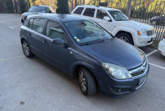Opel Astra 1.9 CDTI 120cv Magnetic 5p 