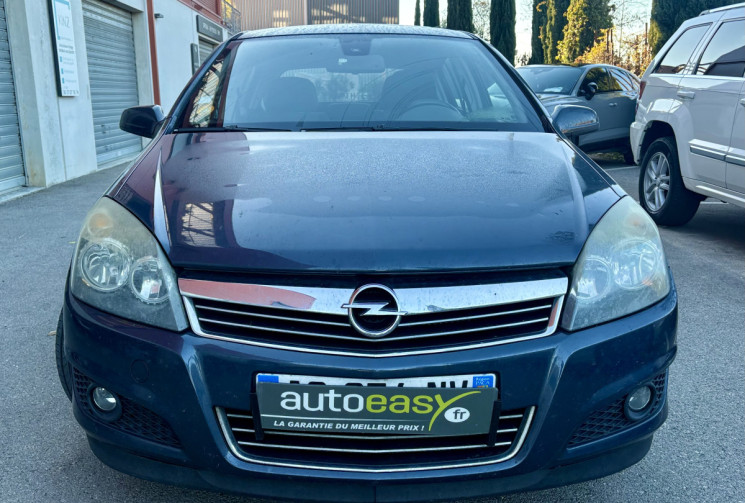 Opel Astra 1.9 CDTI 120cv Magnetic 5p 