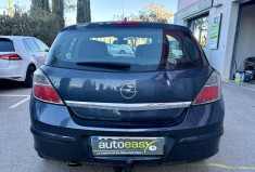 Opel Astra 1.9 CDTI 120cv Magnetic 5p 