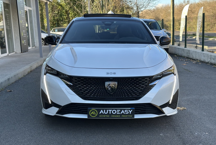 Peugeot 308 GT 1.6 Hybride 225 e-EAT8 / Toit ouvrant / Cuir / Carplay / Lumiere Ambiance