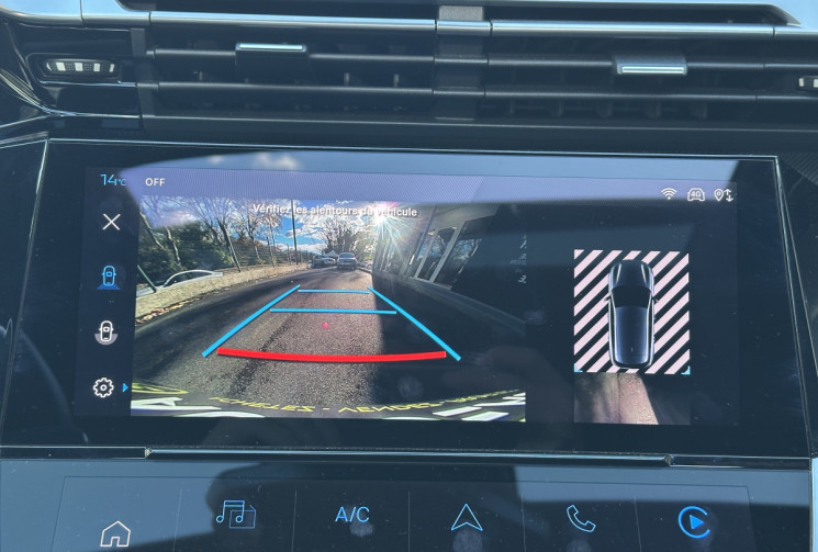 Peugeot 308 GT 1.6 Hybride 225 e-EAT8 / Toit ouvrant / Cuir / Carplay / Lumiere Ambiance