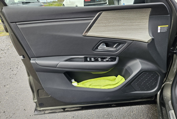 Citroën C5 X HYBRID RECHARGEABLE 1.6 225 EAT8 SHINE