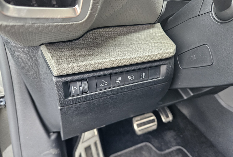 Citroën C5 X HYBRID RECHARGEABLE 1.6 225 EAT8 SHINE