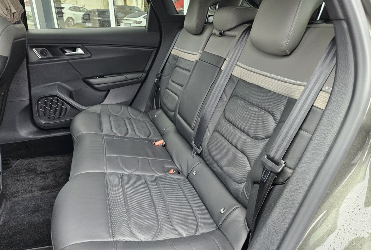 Citroën C5 X HYBRID RECHARGEABLE 1.6 225 EAT8 SHINE