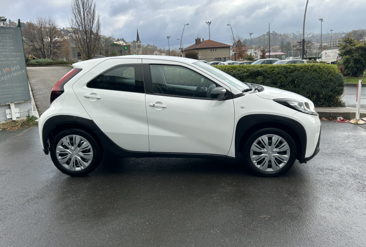 Toyota Aygo X 72ch S-CVT Dynamic Zen (1er main suivi toyota)