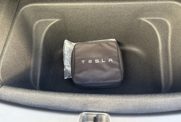 Tesla Model Y Standard RWD 300cv * Excellent état * Pompe à chaleur