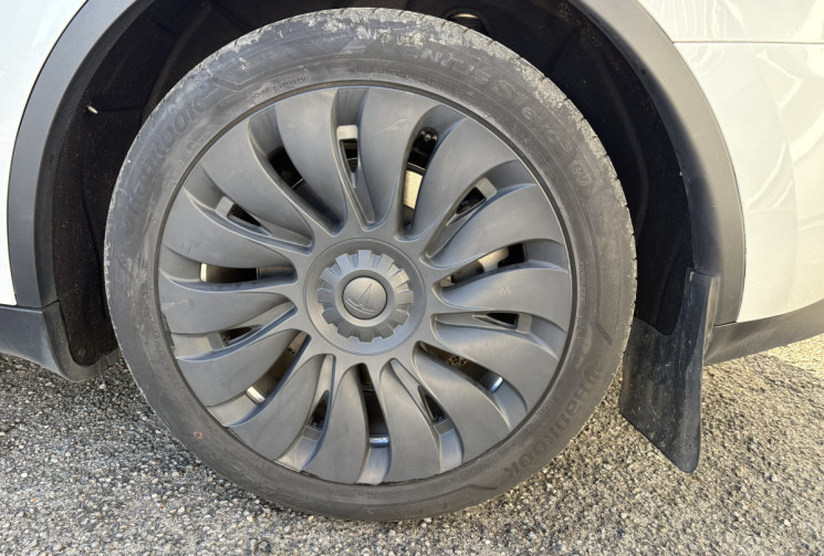 Tesla Model Y Standard RWD 300cv * Excellent état * Pompe à chaleur