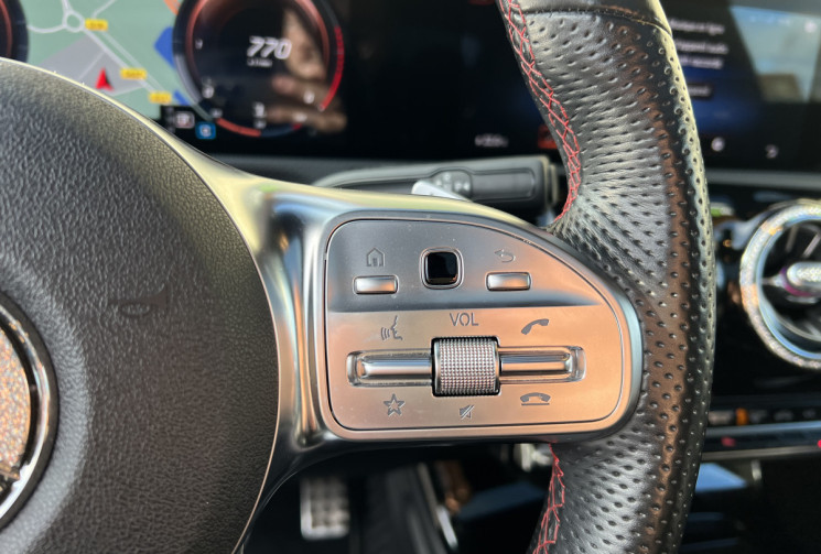 Mercedes CLA 200 d 2.0D 150 cv Boîte auto AMG LINE