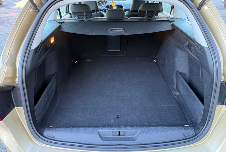 Peugeot 308 SW II PH II 1.5 HDI 16V 130 ALLURE / TOIT PANORAMIQUE / TRES BON ETAT / GARANTIE 12 MOIS