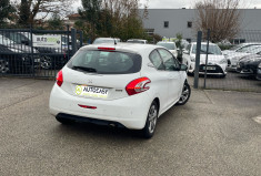 Peugeot 208 1.6 / 120 CH / ALLURE / CHAINE DE DISTRIBUTION