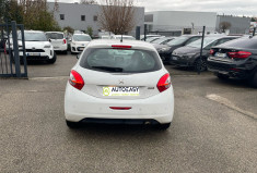 Peugeot 208 1.6 / 120 CH / ALLURE / CHAINE DE DISTRIBUTION