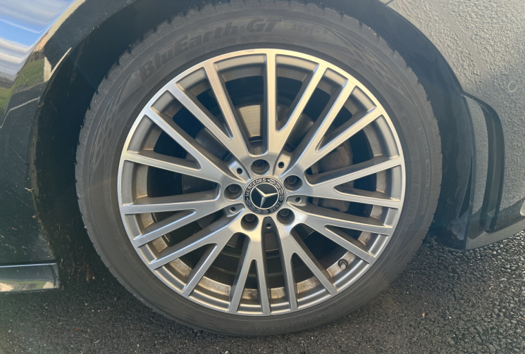 Mercedes CLA 200 d 2.0D 150 cv Boîte auto AMG LINE