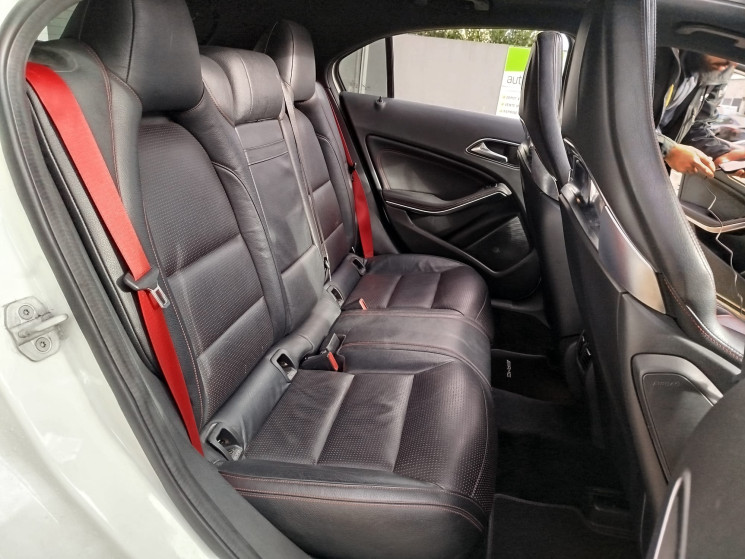 Mercedes Classe A Phase 2 / 45 AMG 2.0 Ti 4MATIC 7G-DCT 381 cv