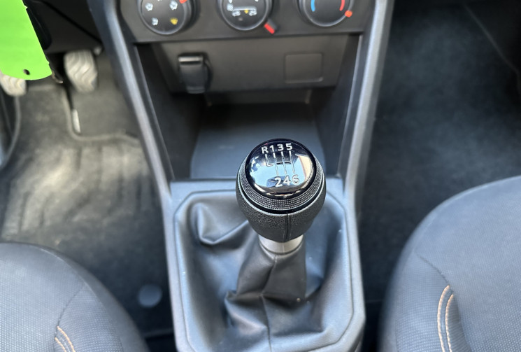 Dacia Sandero 1.0 TCE 90 STEPWAY ESSENTIEL * 1 ERE MAIN * ENTRETIEN COMPLET DACIA *  GARANTIE 6 MOIS