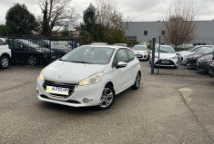 Peugeot 208 1.6 / 120 CH / ALLURE / CHAINE DE DISTRIBUTION