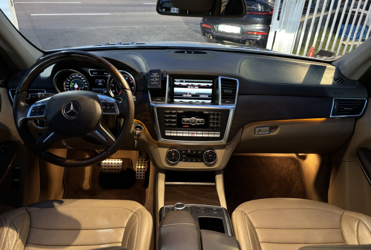 Mercedes Classe GL 63 AMG V8 558 CV 4 MATIC *1ere Main *7 PLACES