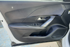 Peugeot 2008 II 5HB 1.2 THP Puretech 12V EAT8 S&S 130 ALLURE