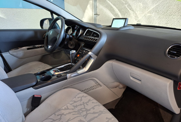 Peugeot 3008 2.0 163 ALLURE TOIT PANORAMIQUE  GARANTIE 12 MOIS