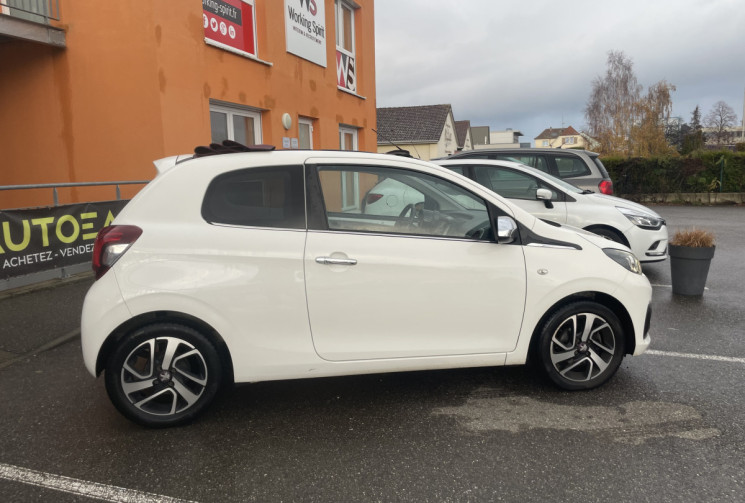 Peugeot 108 1.2 VTI 82  ALLURE TOP 3P