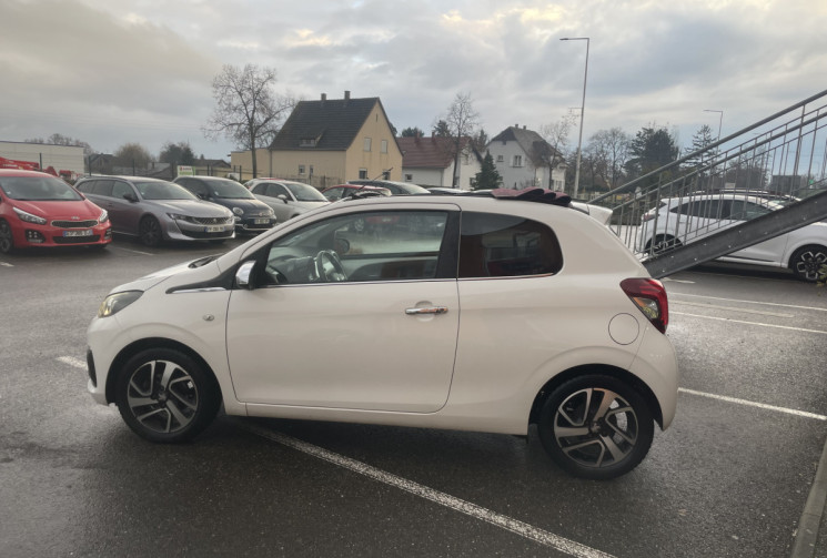 Peugeot 108 1.2 VTI 82  ALLURE TOP 3P
