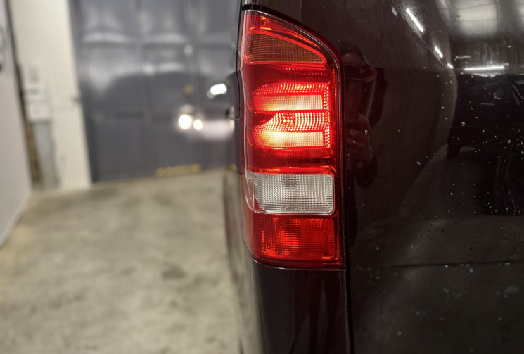 Mercedes Vito COMBI TOURER 116 1.9 CDI 9G-TRONIC