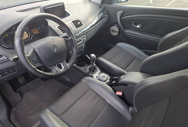 Renault Megane  III Phase 2 Coupé 1.2 TCe 16V S&S 132 cv