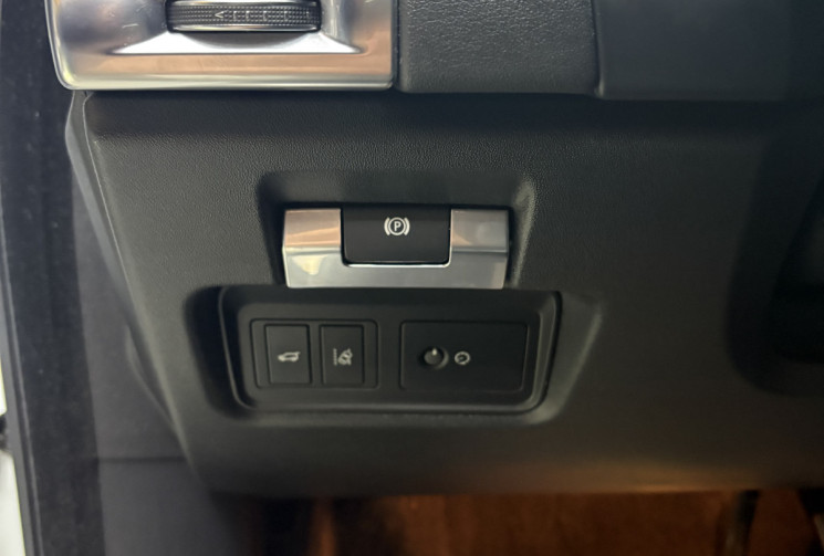 Jaguar E-Pace 2.0D 240 R-Dynamic / Siège chauffants / Caméra / Garantie 6 mois