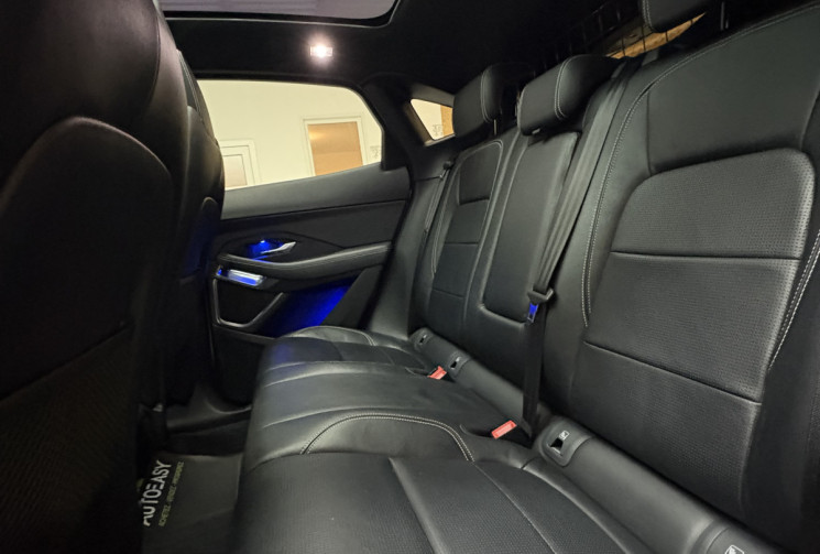 Jaguar E-Pace 2.0D 240 R-Dynamic / Siège chauffants / Caméra / Garantie 6 mois