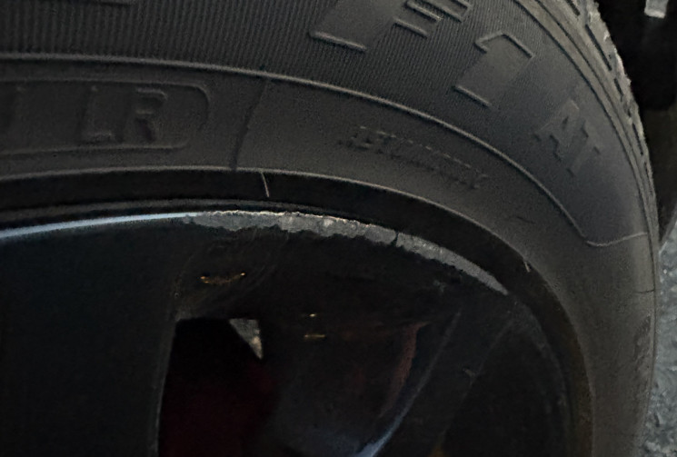 Jaguar E-Pace 2.0D 240 R-Dynamic / Siège chauffants / Caméra / Garantie 6 mois