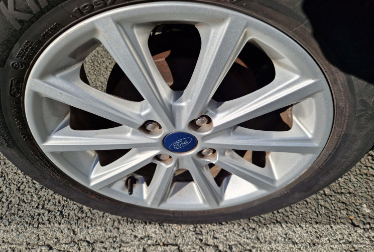 Ford B-MAX 1.6 Ti-VCT 105ch Titanium Powershift