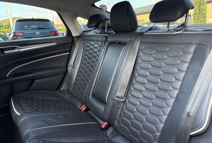 Ford MONDEO HYBRID 187 ch Vignale BVA /Toit ouvrant /Historique 100% 