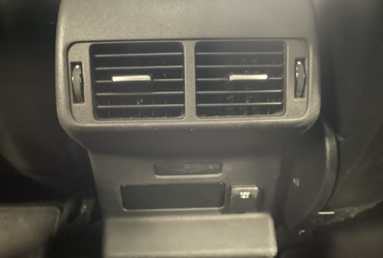 Land-Rover Range Rover Velar 3.0L D 300 BVA HSE R-Dynamic, toit ouvrant , gps etc...