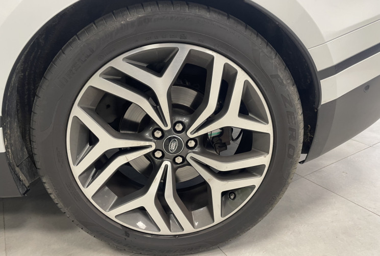 Land-Rover Range Rover Velar 3.0L D 300 BVA HSE R-Dynamic, toit ouvrant , gps etc...